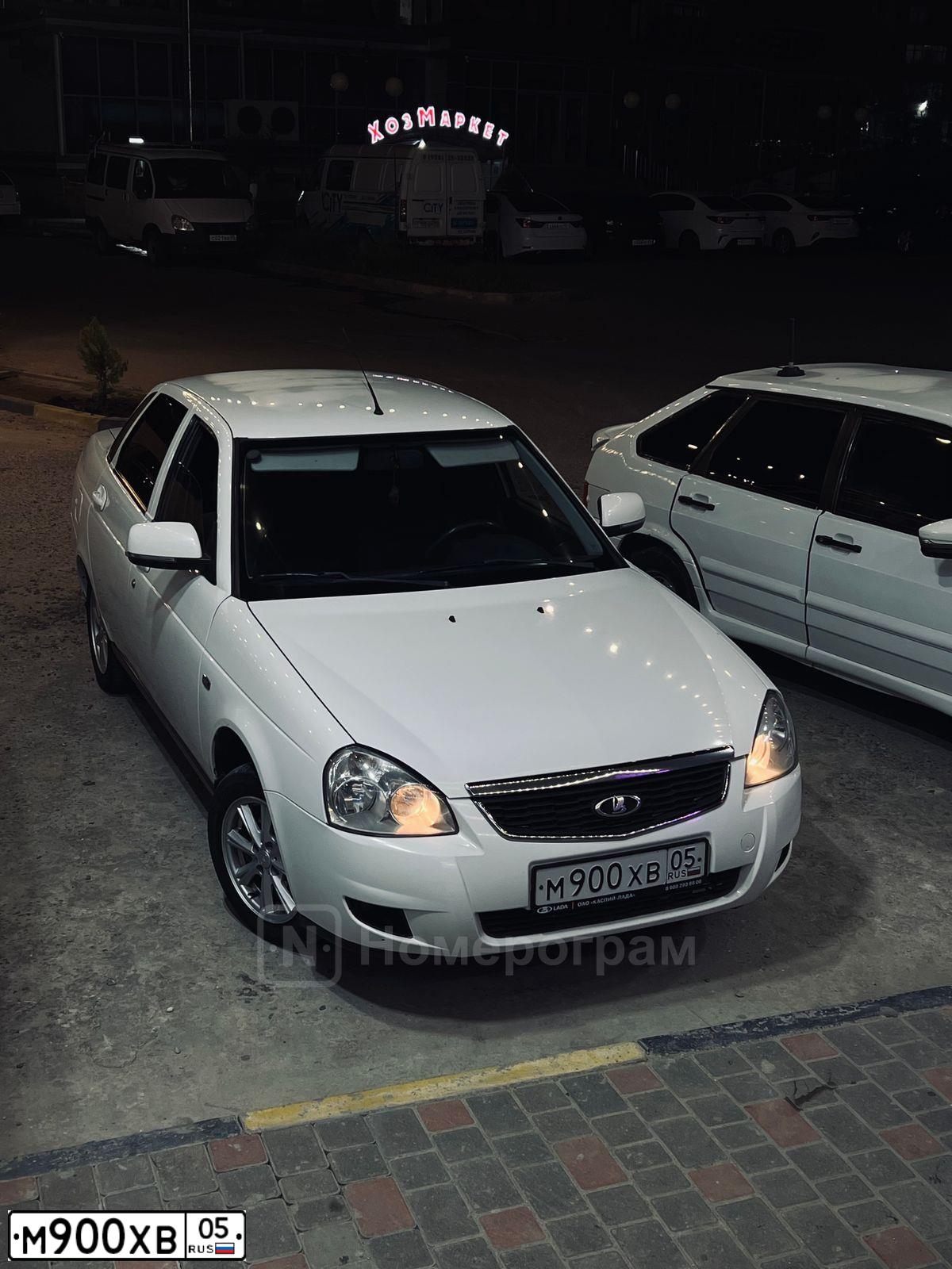 Фото автомобиля LADA 2112, 2006 — госномер Х005АМ95. Цвет: ГРАФИТОВЫЙ МЕТАЛЛИК