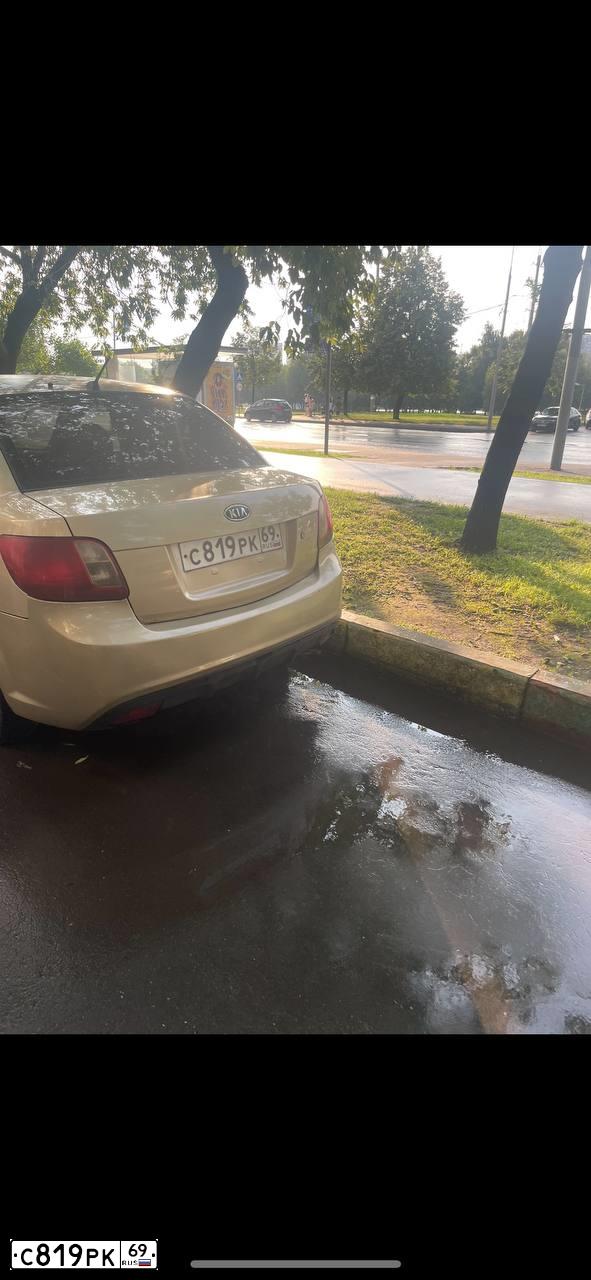 Фото автомобиля KIA RIO, 2010 — госномер С819РК69