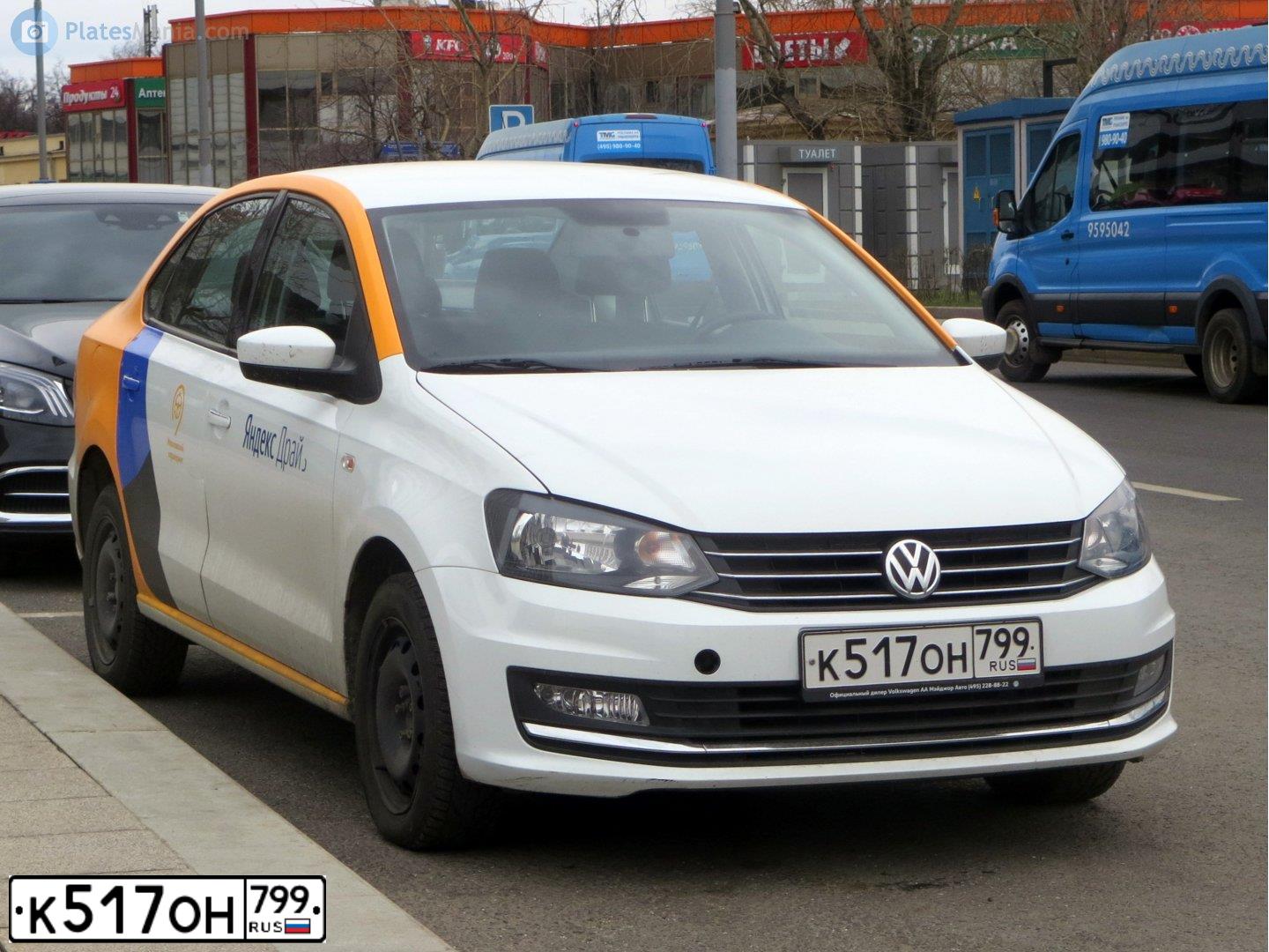 Фото автомобиля VOLKSWAGEN POLO, 2019 — госномер Х032ВН763. Цвет: Белый