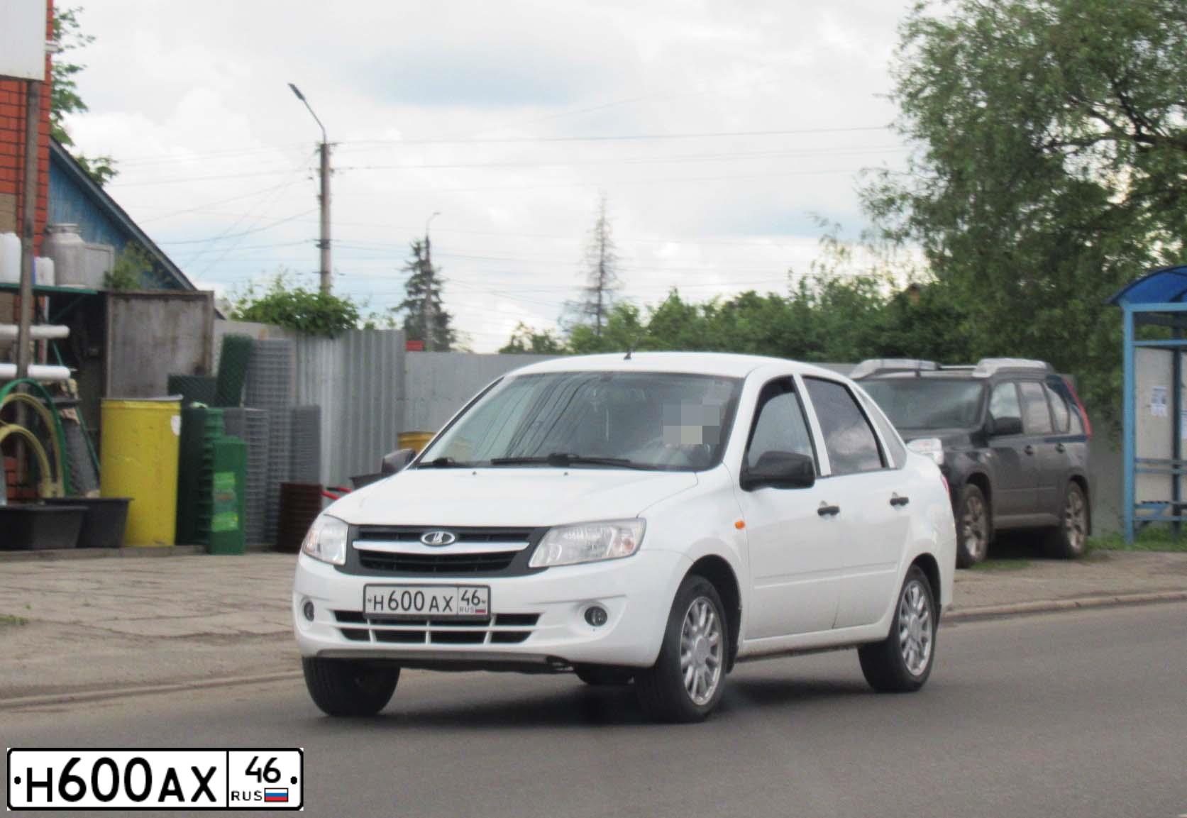Фото автомобиля LADA 2190 GRANTA, 2013 — госномер Н600АХ46. Цвет: Белый