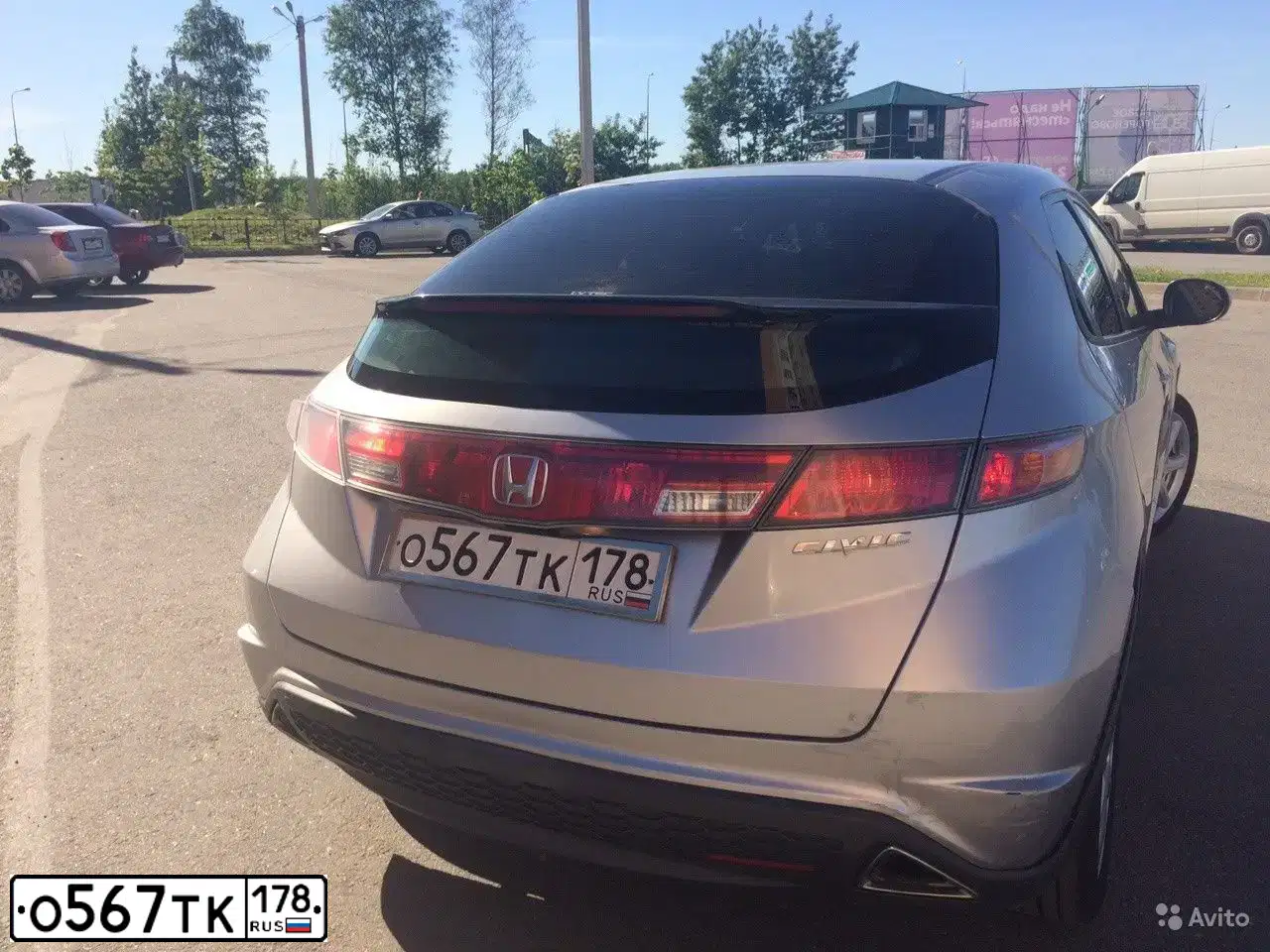 Фото автомобиля HONDA CIVIC, 2008 — госномер К051НН147. Цвет: СЕРЕБРИСТЫЙ