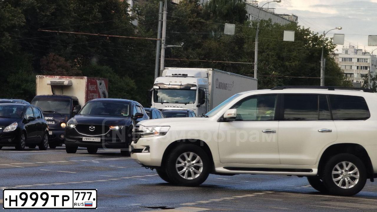 Фото автомобиля BMW X5, 2013 — госномер Н999ТР777. Цвет: ЧЕРНЫЙ