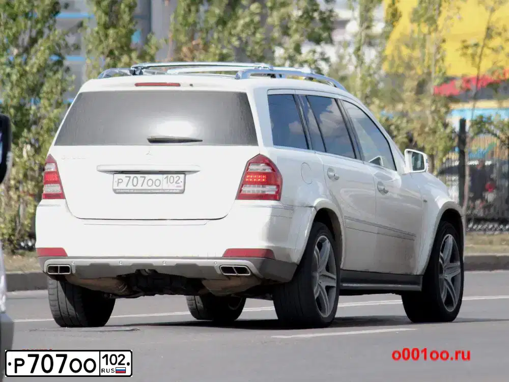 Фото автомобиля FORD ФОРД ФОКУС, 2007 — госномер Р707ОО102. Цвет: ГОСТ 50574-02