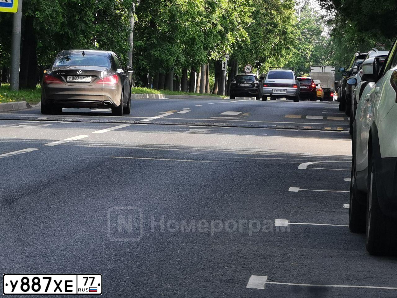 Фото автомобиля МЕРСЕДЕС-БЕНЦ CLA 200, 2013 — госномер Е831СА89. Цвет: ЧЕРНЫЙ