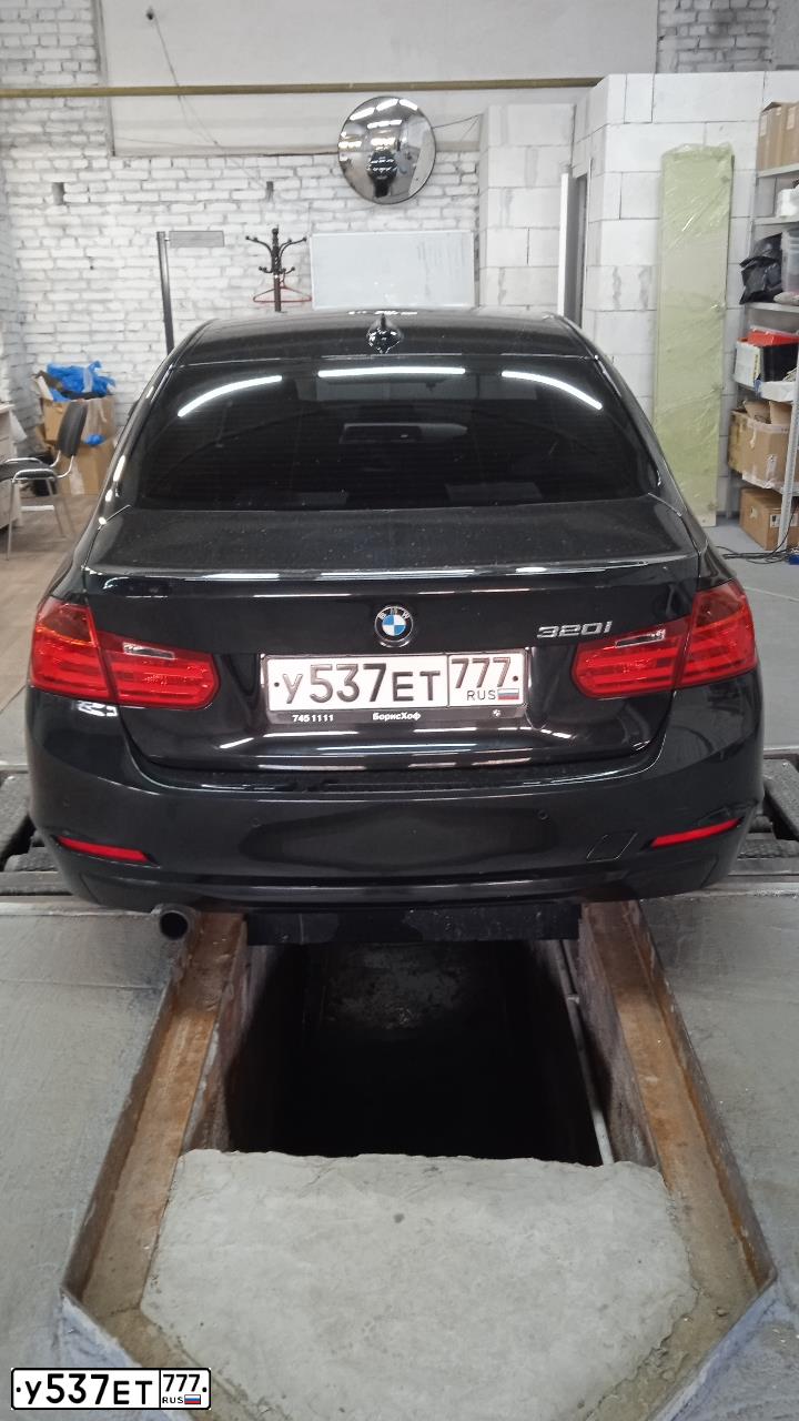 Фото автомобиля BMW SERIE 3, 2014 — госномер В618ВС180. Цвет: ЧЕРНЫЙ