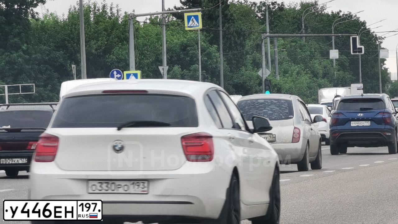 Фото автомобиля MITSUBISHI LANCER, 2007 — госномер А487РМ777. Цвет: БЕЛЫЙ