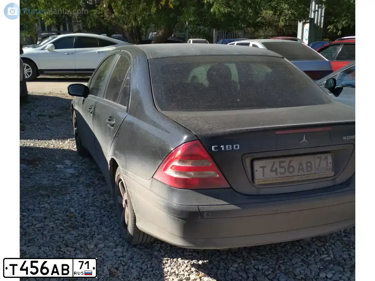 Фото автомобиля MERCEDES C-KLASSE, 2004 — госномер Т456АВ71. Цвет: ЧЕРНЫЙ