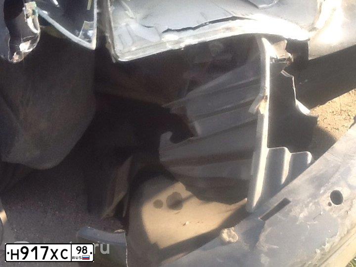 Фото автомобиля LADA 2115 SAMARA, 2007 — госномер Х915ХР47. Цвет: ГРАФИТОВЫЙ МЕТАЛЛИК