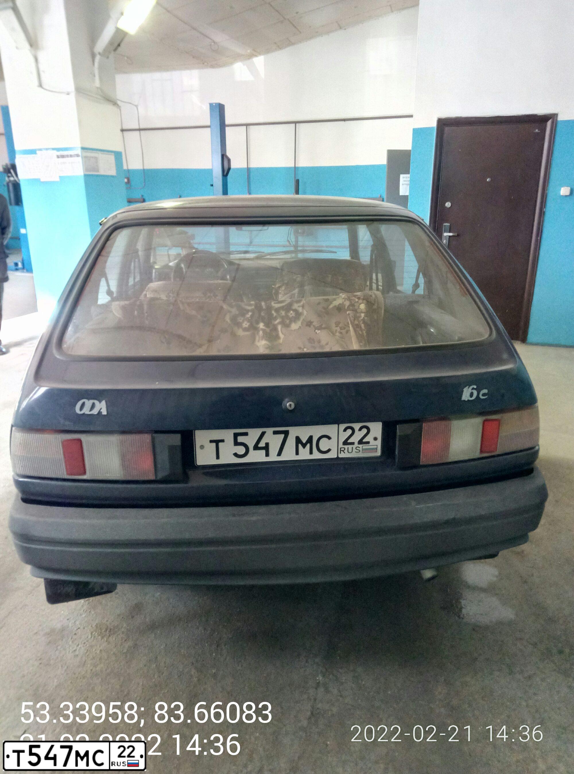 Фото автомобиля IZH 2126, 2005 — госномер Т547НС22. Цвет: ТЕМНО-СИНИЙ