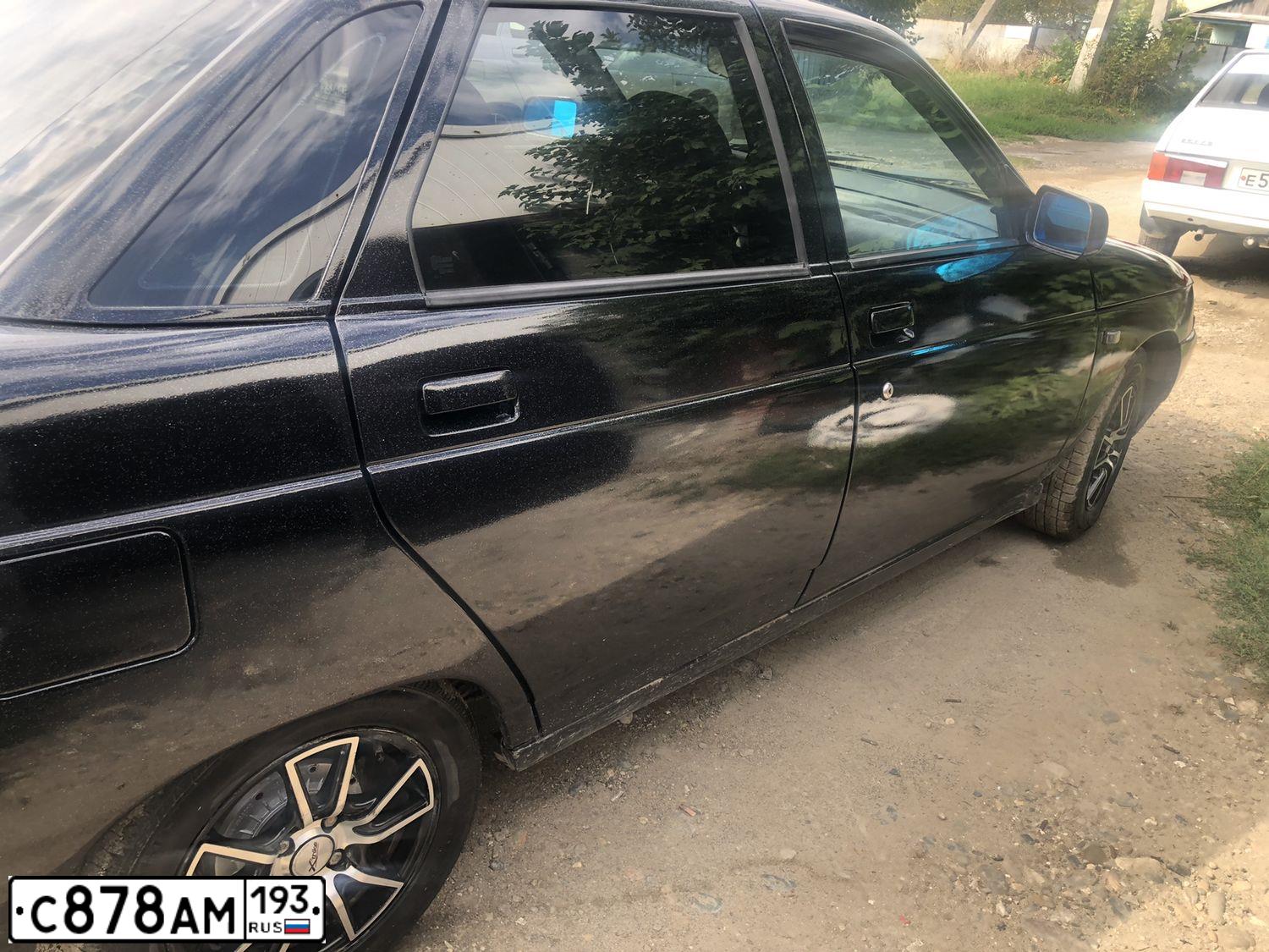 Фото автомобиля LADA 2110 LADA, 2006 — госномер С878АМ193. Цвет: ГРАФИТОВЫЙ МЕТАЛЛИК