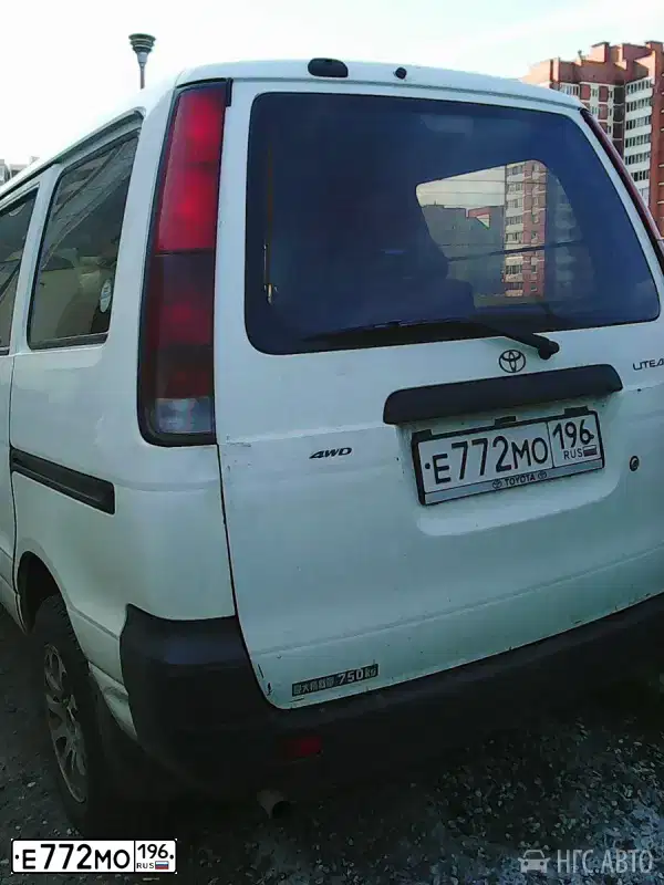 Фото автомобиля TOYOTA LITEACE, 1997 — госномер В863ЕУ702