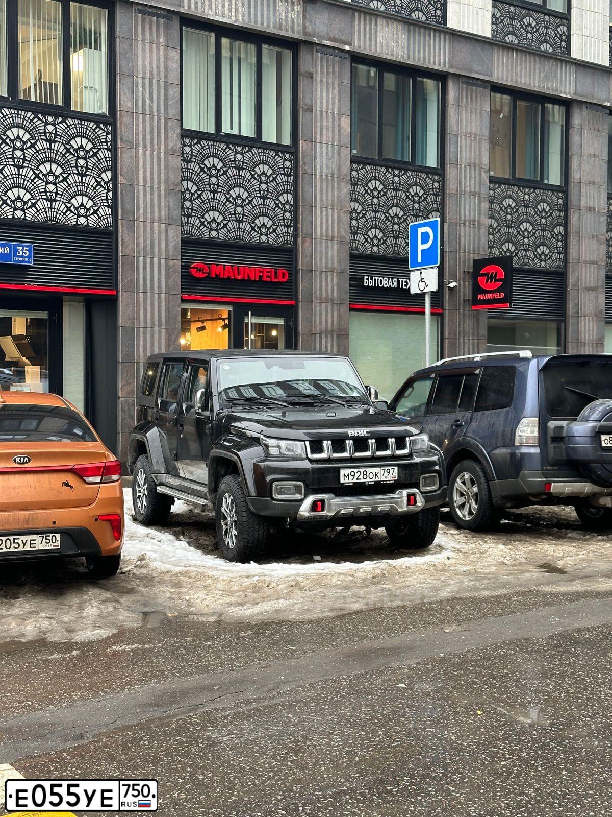 Фото автомобиля LADA 2107 LADA, 2003 — госномер О442УМ46. Цвет: СИНИЙ СЕРЫЙ