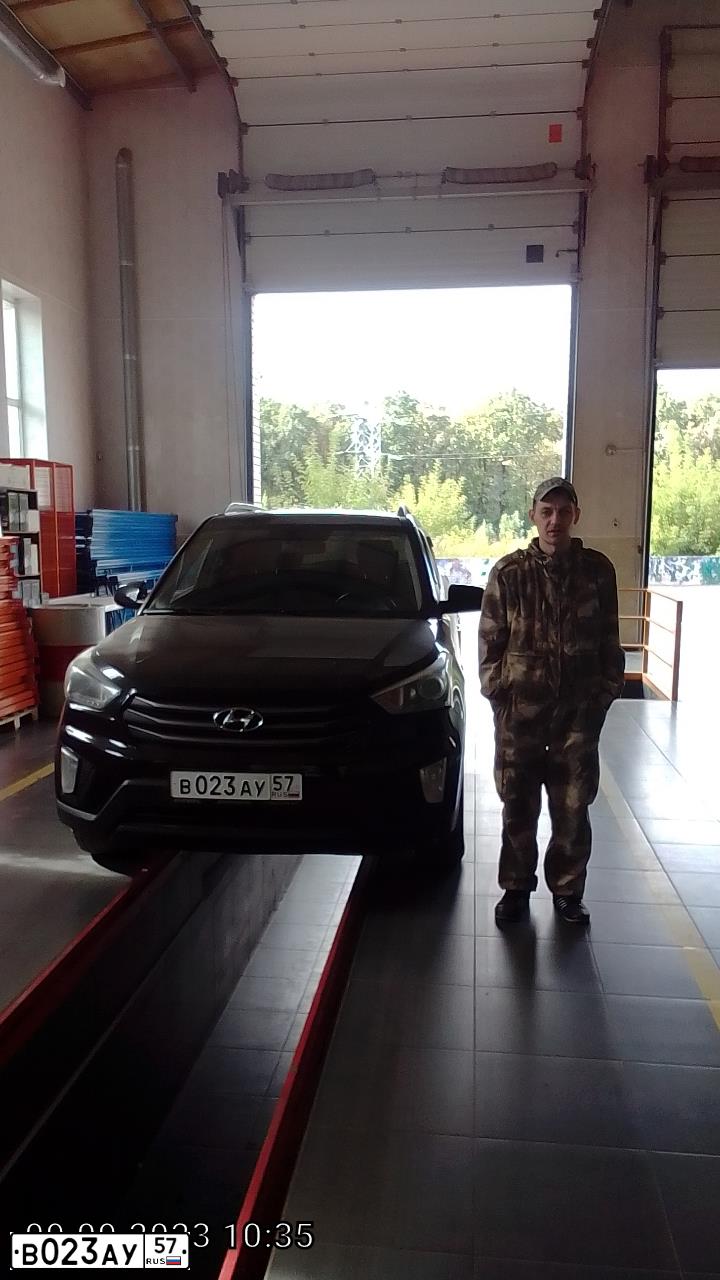 Фото автомобиля HYUNDAI CRETA, 2017 — госномер Е071ВК57