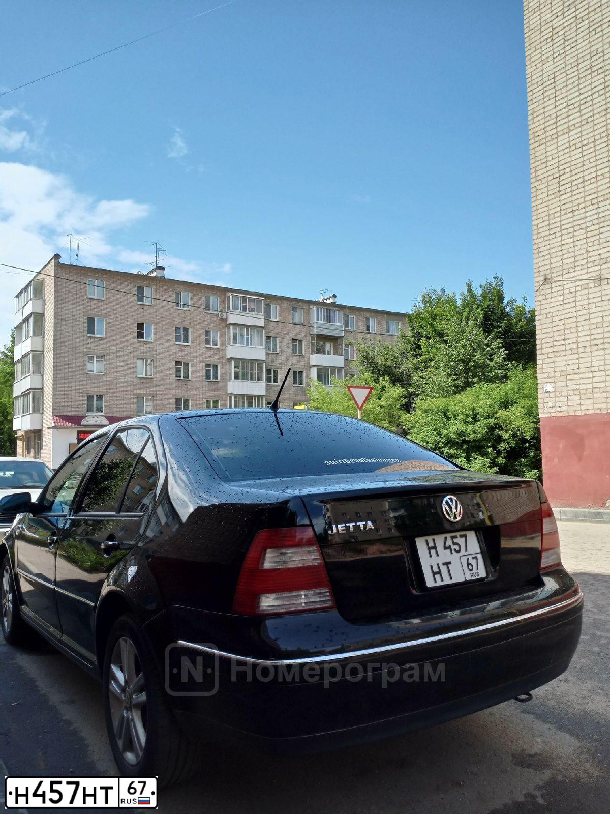 Фото автомобиля VOLKSWAGEN JETTA, 2004 — госномер Н457НТ67. Цвет: ЧЕРНЫЙ