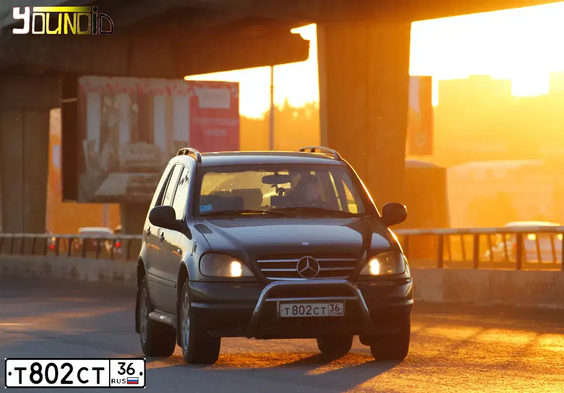 Фото автомобиля MERCEDES M-KLASSE, 1999 — госномер Т802СТ36. Цвет: ТЕМНО-ЗЕЛЕНЫЙ