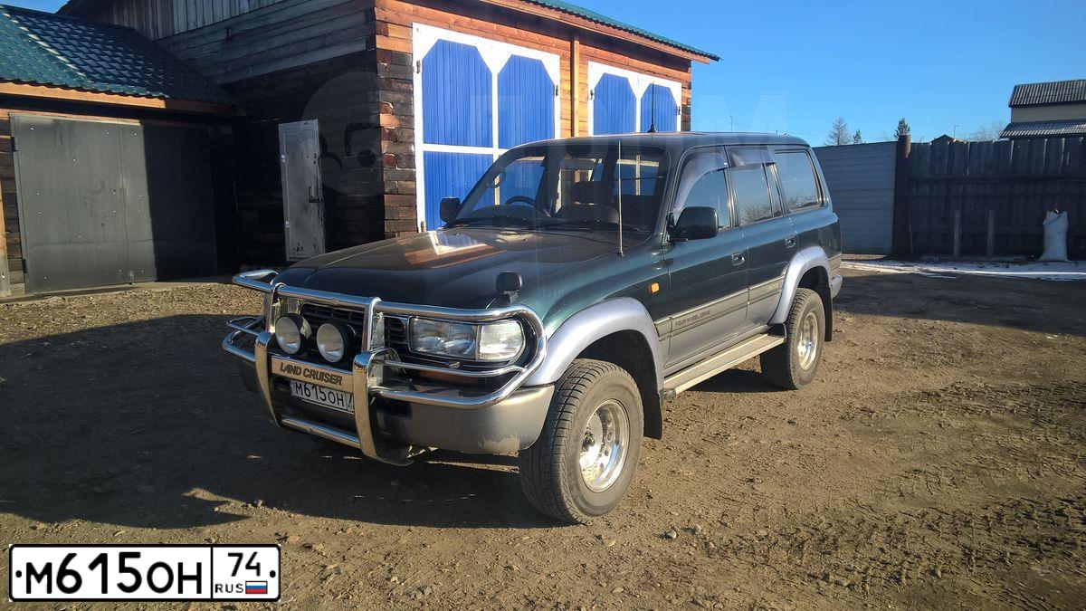 Фото автомобиля VOLKSWAGEN MULTIVAN, 1989 — госномер М516ОН74. Цвет: СЕРЫЙ