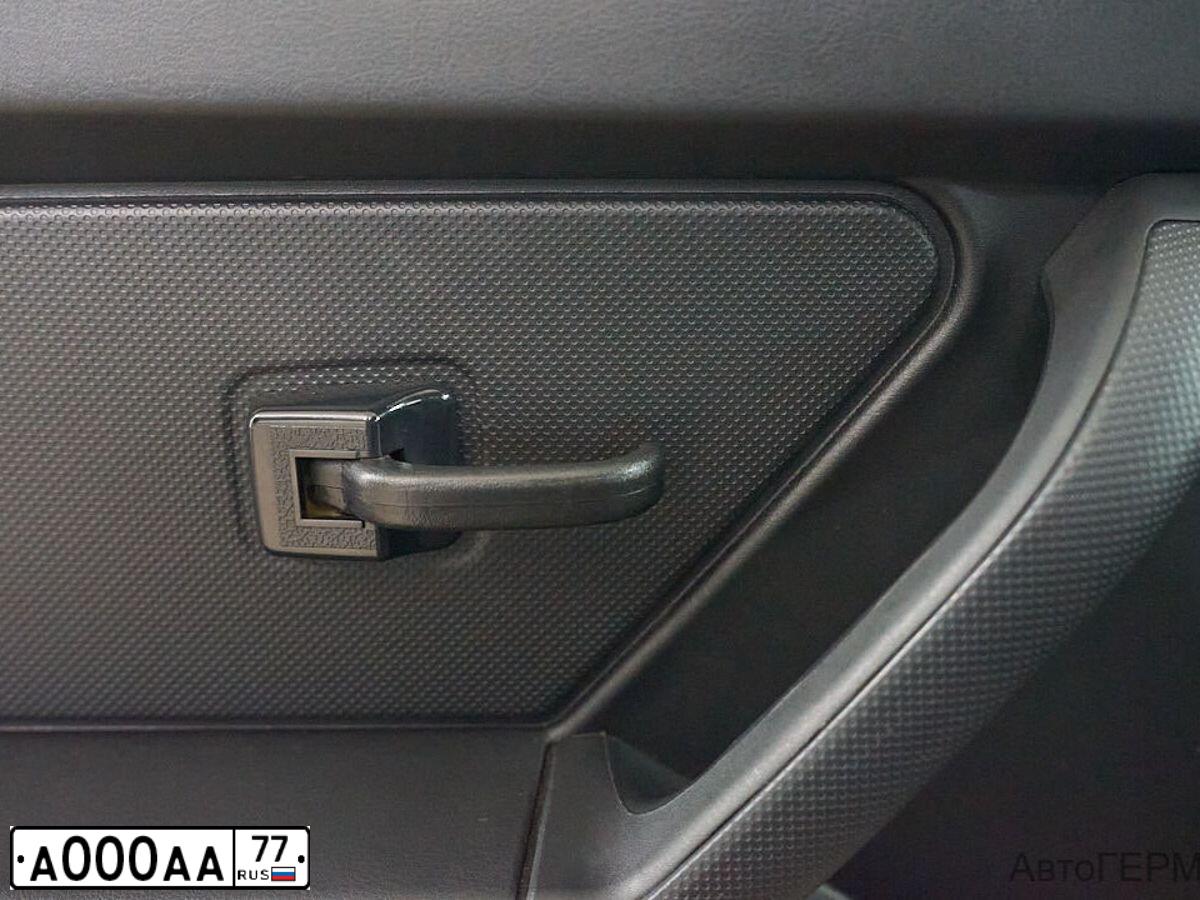 Фото автомобиля MITSUBISHI LANCER, 2013 — госномер О288СУ77. Цвет: КРАСНЫЙ