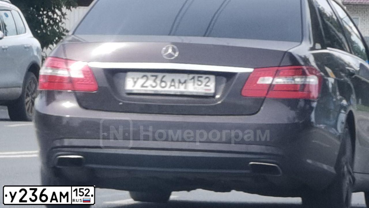 Фото автомобиля MERCEDES E-KLASSE, 2011 — госномер К653СМ147. Цвет: Коричневый