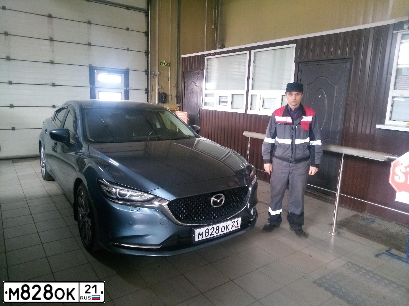Фото автомобиля MAZDA 6, 2018 — госномер А600СР43. Цвет: голубой