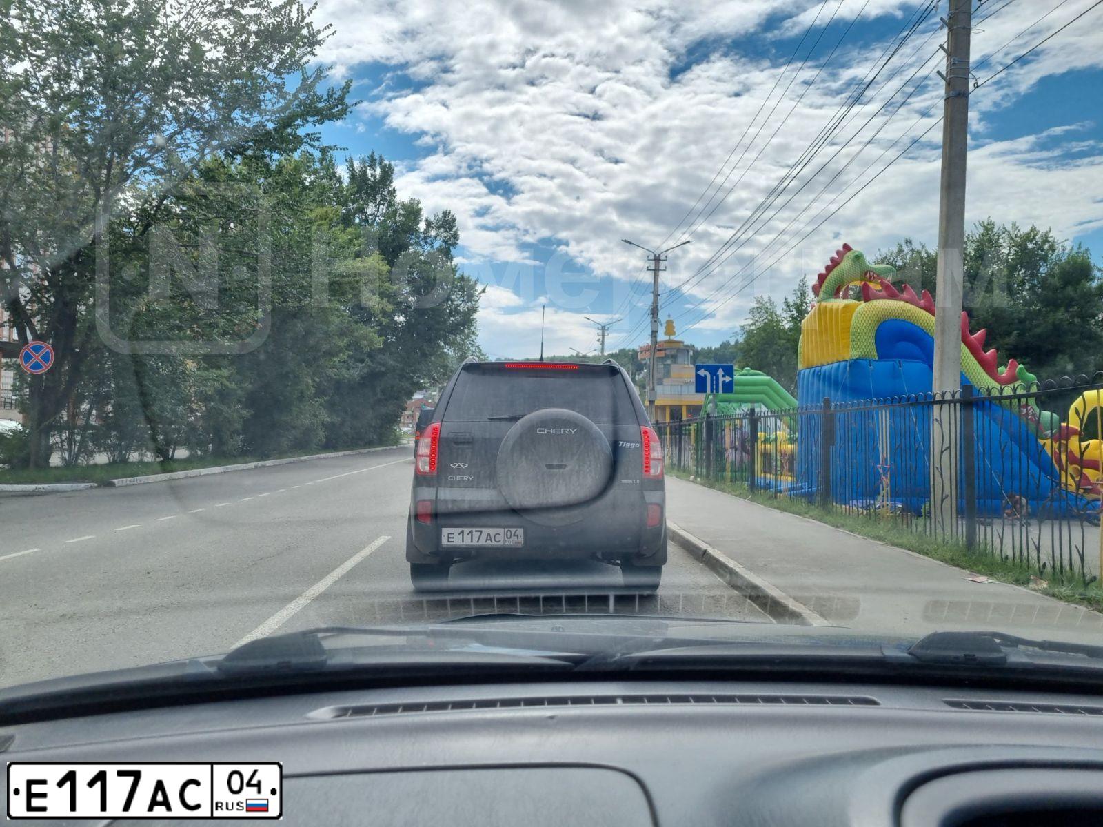 Фото автомобиля CHERY TIGGO, 2015 — госномер Е117АС04. Цвет: ЧЕРНЫЙ