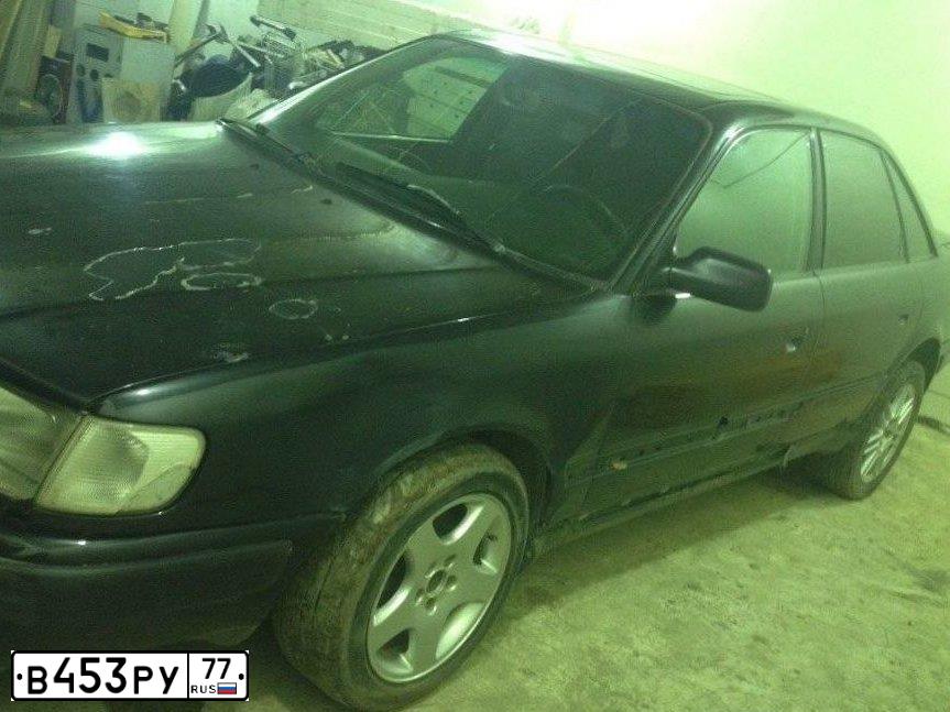 Фото автомобиля AUDI 100, 1993 — госномер А395СТ164. Цвет: СИНИЙ