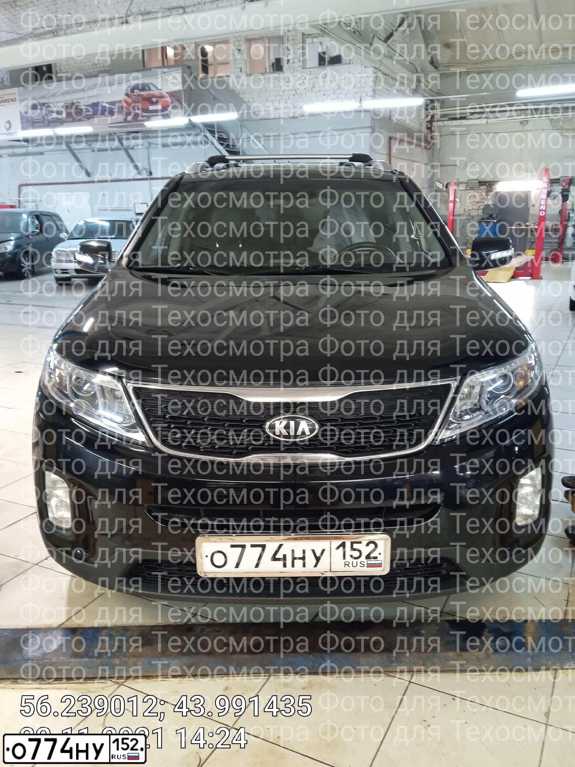 Фото автомобиля KIA SORENTO, 2016 — госномер О774НУ152. Цвет: ЧЕРНЫЙ