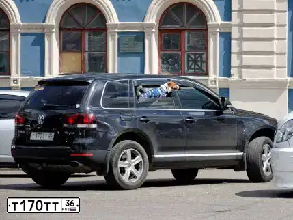 Фото автомобиля ХЕНДЭ СОНАТА, 2007 — госномер Т170ТТ36. Цвет: СЕРЕБРИСТЫЙ