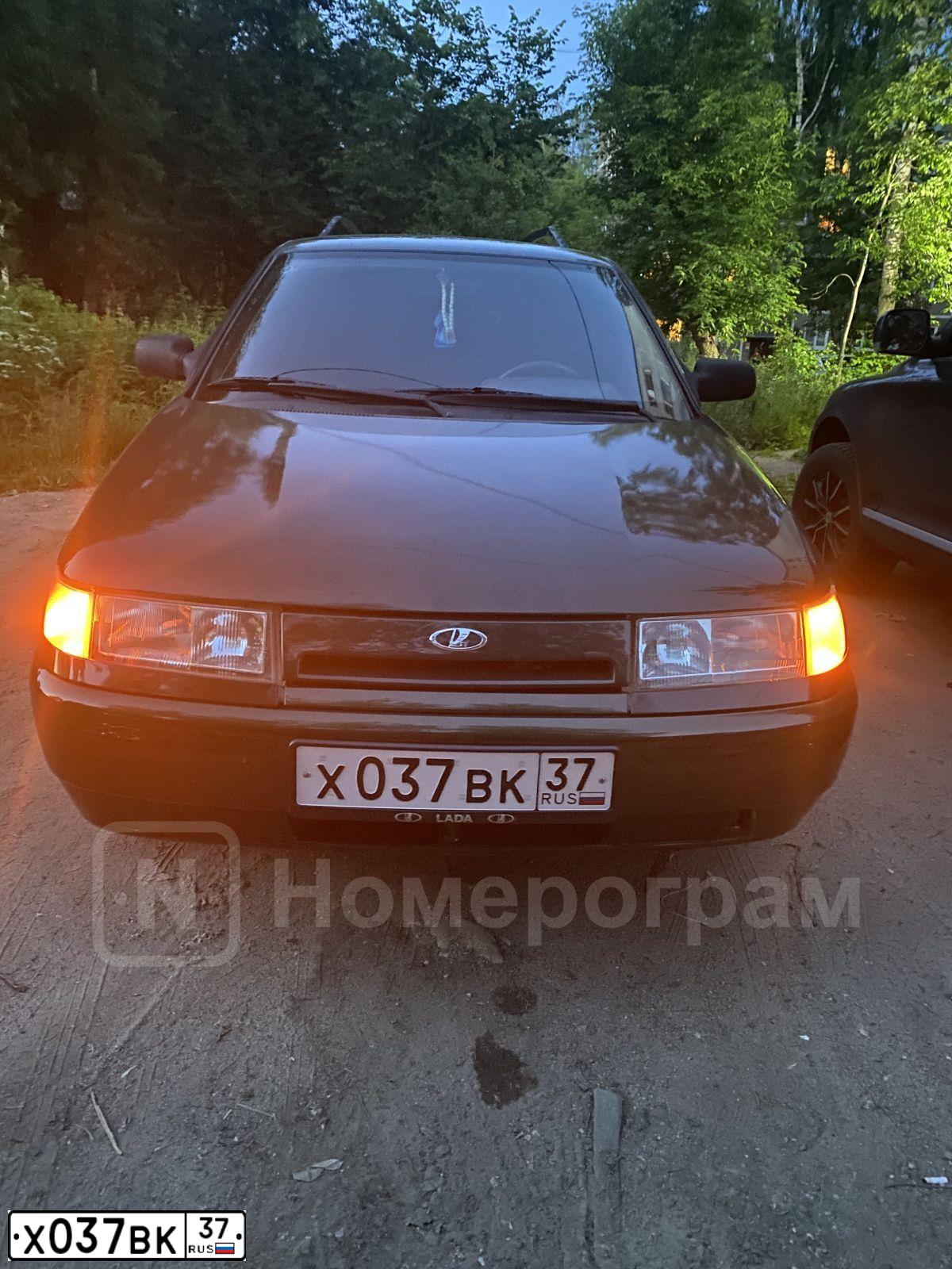 Фото автомобиля LADA 2111, 2004 — госномер В351ОХ37