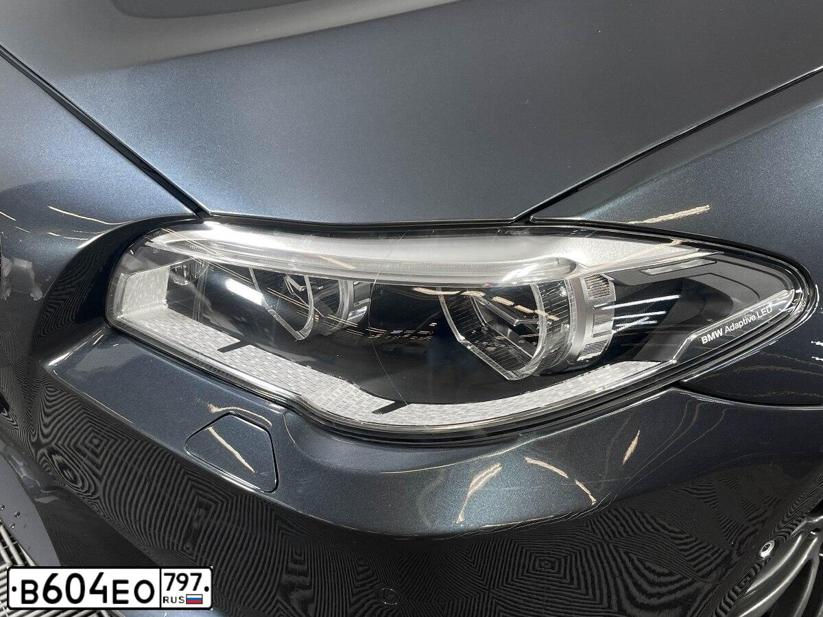 Фото автомобиля BMW M5, 2015 — госномер Р848АВ550. Цвет: СЕРЫЙ