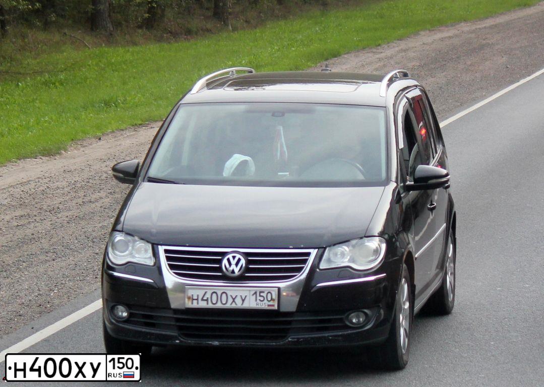 Фото автомобиля HONDA CR-V, 2004 — госномер М611АА50. Цвет: СЕРЫЙ ТЕМНЫЙ