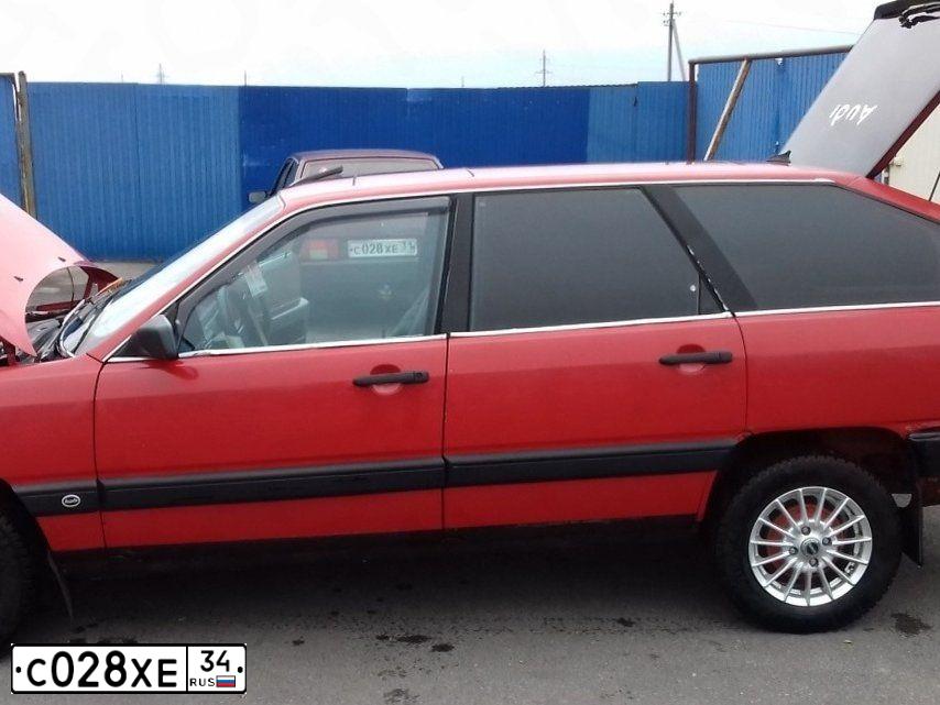 Фото автомобиля LADA 2114 SAMARA, 2013 — госномер С028ХЕ34. Цвет: СИНЕ-ЧЕРНЫЙ