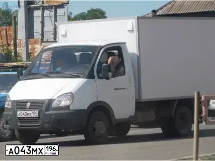 Фото автомобиля GAZ 3302 EL, 2013 — госномер А043МХ196. Цвет: БЕЛЫЙ