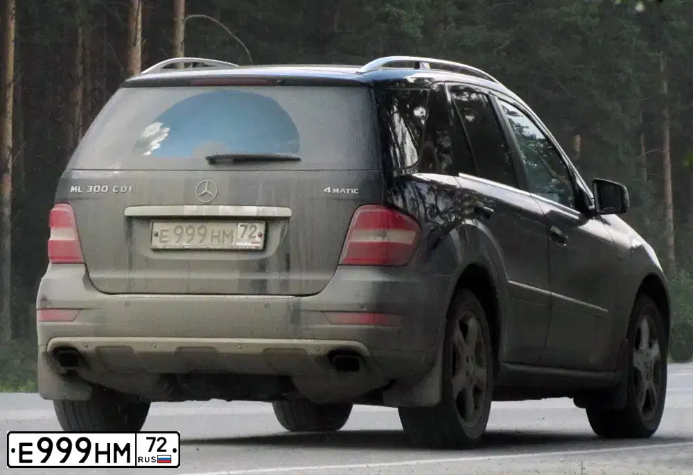 Фото автомобиля MERCEDES M-KLASSE, 2010 — госномер Е999НМ72. Цвет: ЧЕРНЫЙ