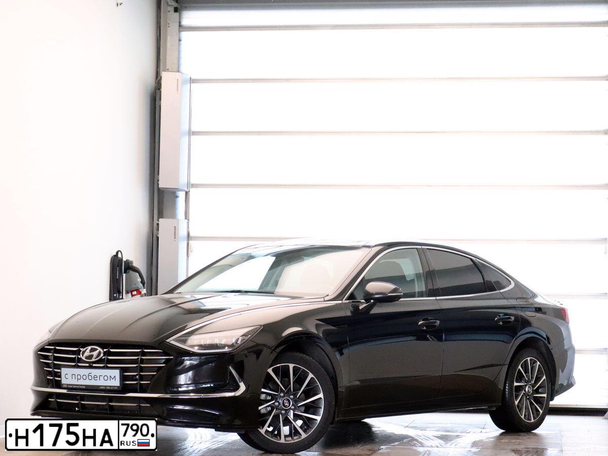 Фото автомобиля HYUNDAI SONATA, 2020 — госномер Н041ЕВ134. Цвет: ЧЕРНЫЙ