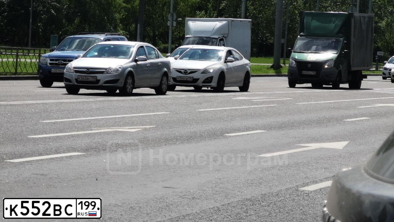 Фото автомобиля FORD FOCUS, 2008 — госномер М727КК60. Цвет: ЧЕРНЫЙ