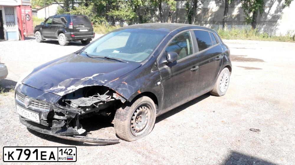 Фото автомобиля FIAT BRAVA  BRAVO, 2008 — госномер Е507МХ142. Цвет: ЧЕРНЫЙ