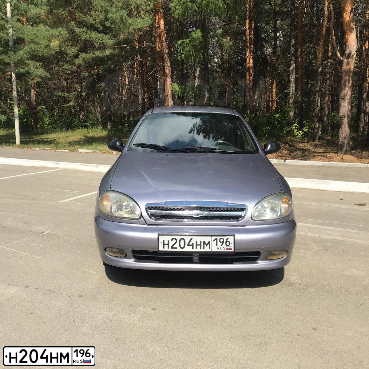 Фото автомобиля NISSAN CUBE, 2002 — госномер О896МК196