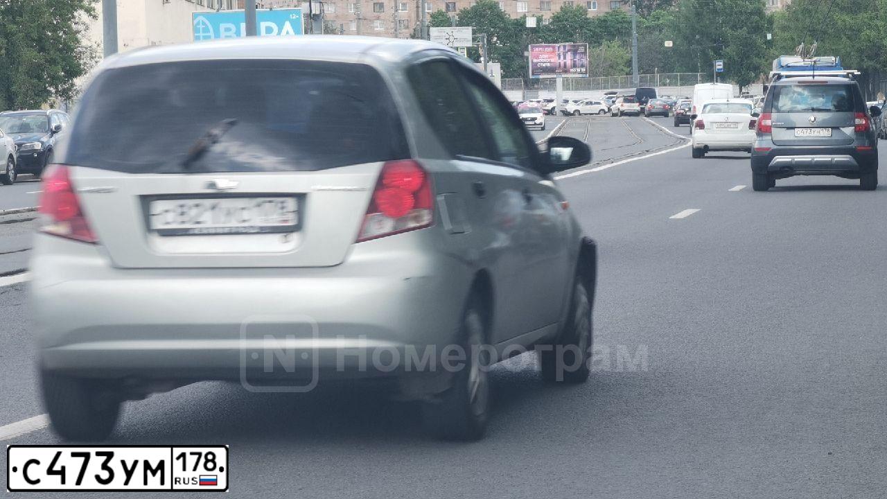 Фото автомобиля MERCEDES M-KLASSE, 2014 — госномер Т930ВН790. Цвет: синий