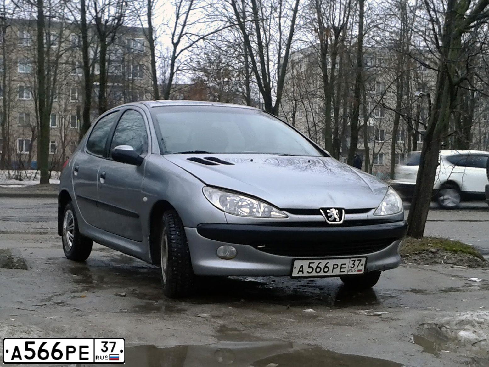 Фото автомобиля PEUGEOT 206, 2001 — госномер А566РЕ37. Цвет: СЕРЫЙ