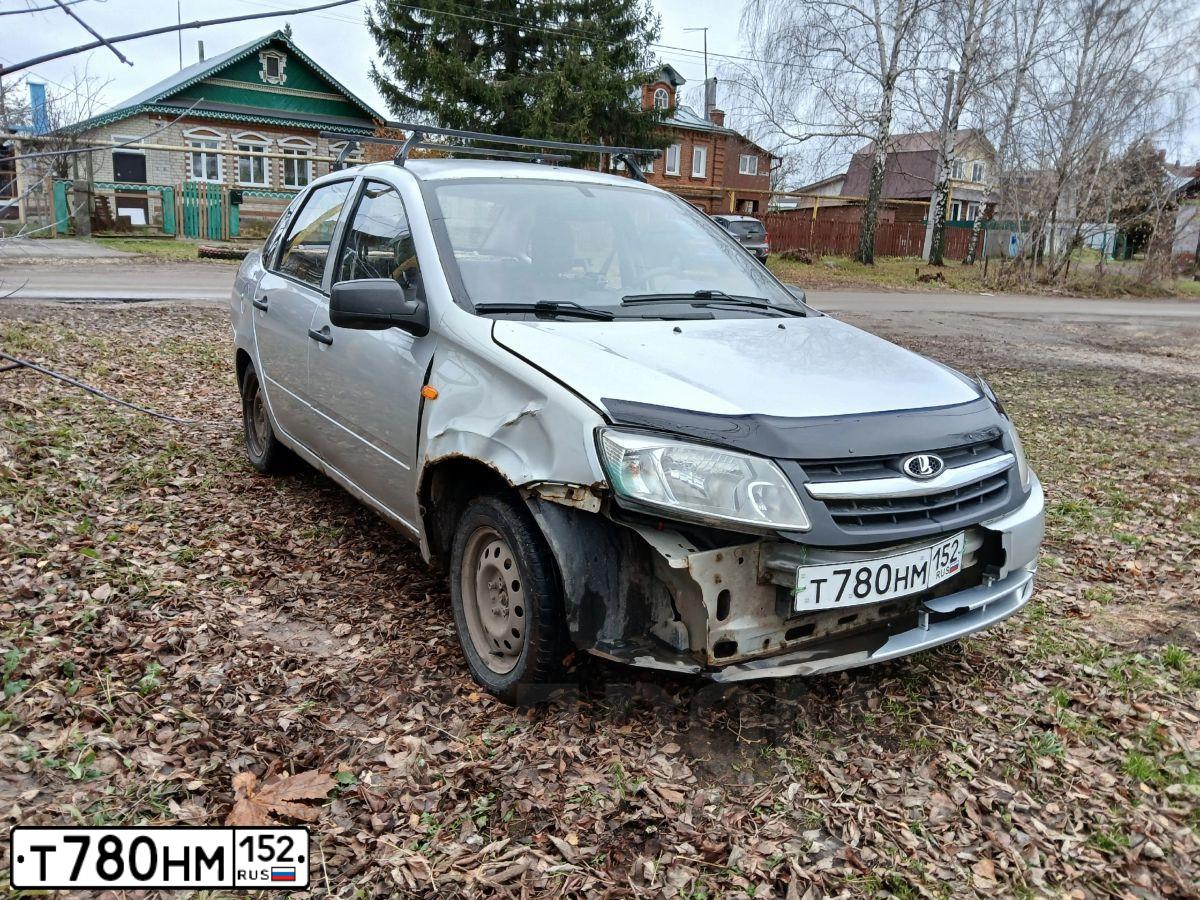 Фото автомобиля LADA 219060 LADA GRANTA, 2012 — госномер Т780НМ152. Цвет: СЕРЕБРИСТЫЙ