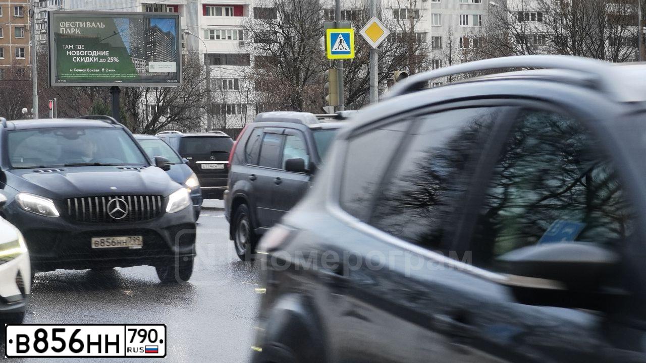 Фото автомобиля DAEWOO MATIZ, 2007 — госномер Р772УЕ193. Цвет: СПЕЛАЯ ВИШНЯ