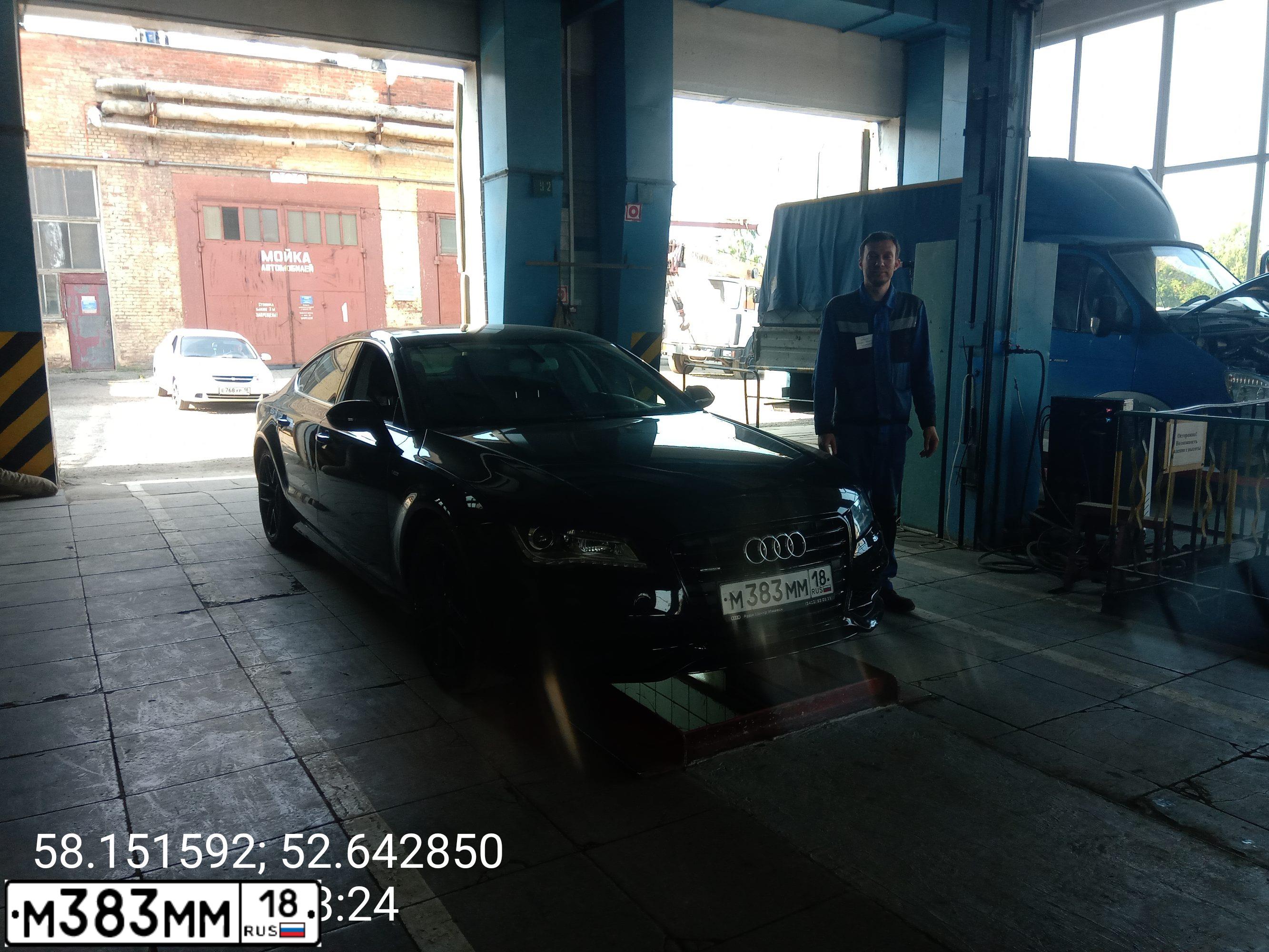 Фото автомобиля AUDI A7, 2012 — госномер В898НУ18. Цвет: ЧЕРНЫЙ