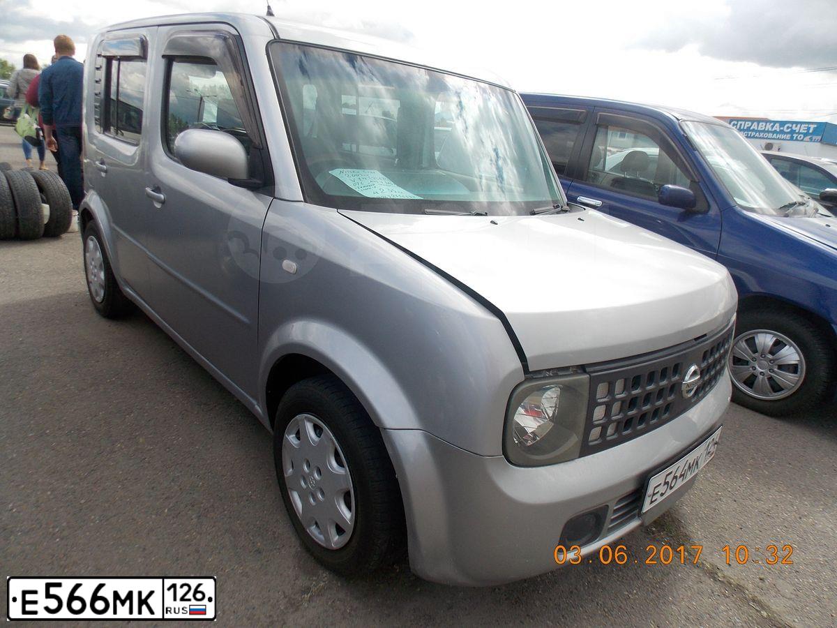 Фото автомобиля LADA 2191 GRANTA, 2019 — госномер Е566МК126. Цвет: БЕЛЫЙ