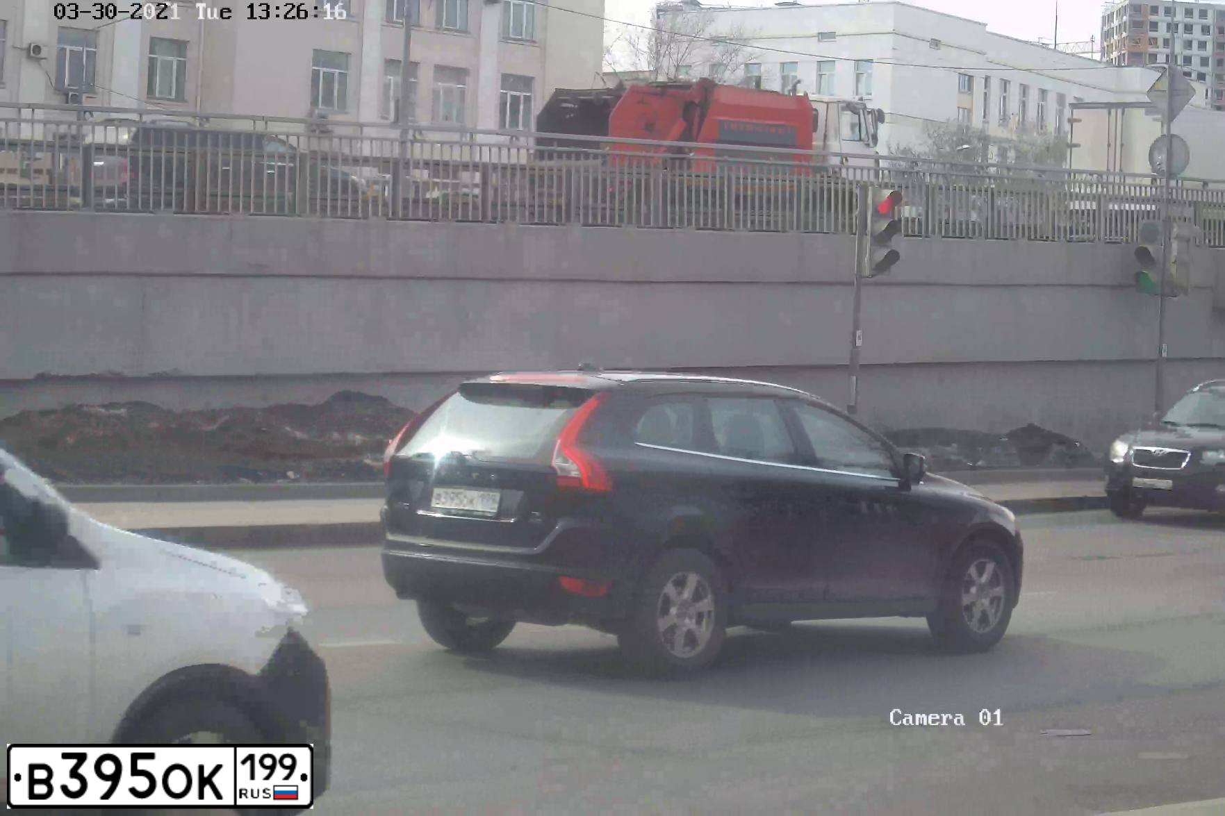 Фото автомобиля VOLVO XC60, 2008 — госномер В395ОК199. Цвет: ЧЕРНЫЙ