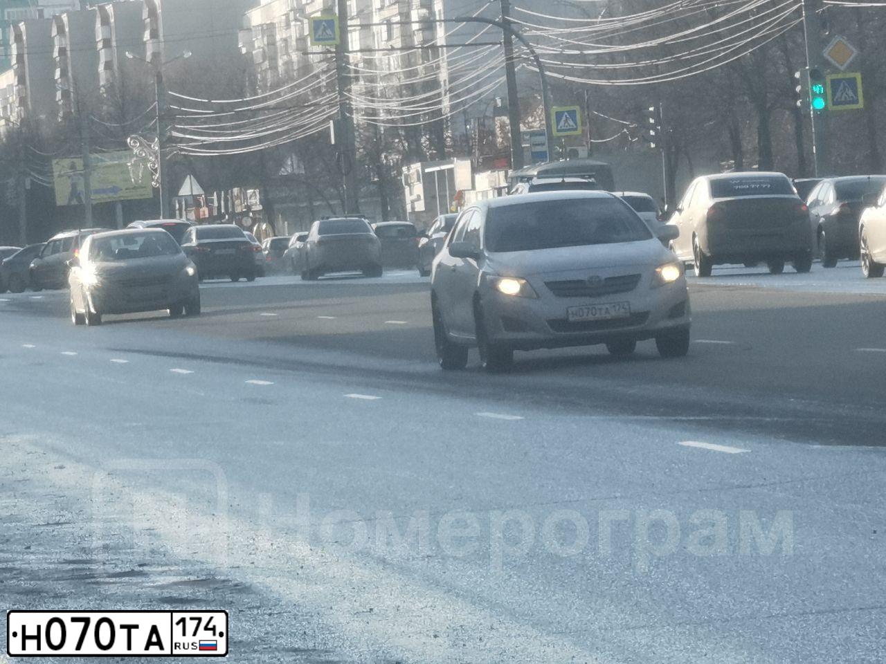 Фото автомобиля LADA 2172 PRIORA, 2009 — госномер Н070ТА174. Цвет: СВЕТЛО-СЕРЕБРИСТЫЙ МЕТАЛЛ