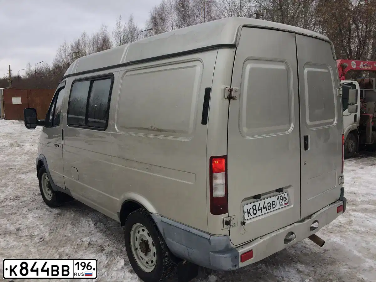 Фото автомобиля GAZ SOBOL, 2008 — госномер А172МВ172