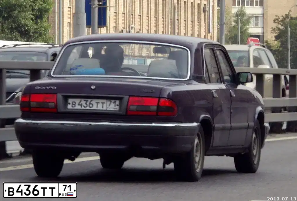 Фото автомобиля GAZ 3110 WOLGA, 2001 — госномер В436ТТ71. Цвет: БАКЛАЖАН