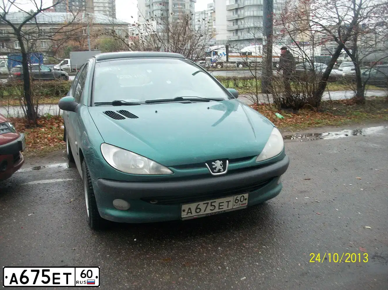 Фото автомобиля PEUGEOT 206, 2000 — госномер А675ЕТ60. Цвет: ЗЕЛЕНЫЙ