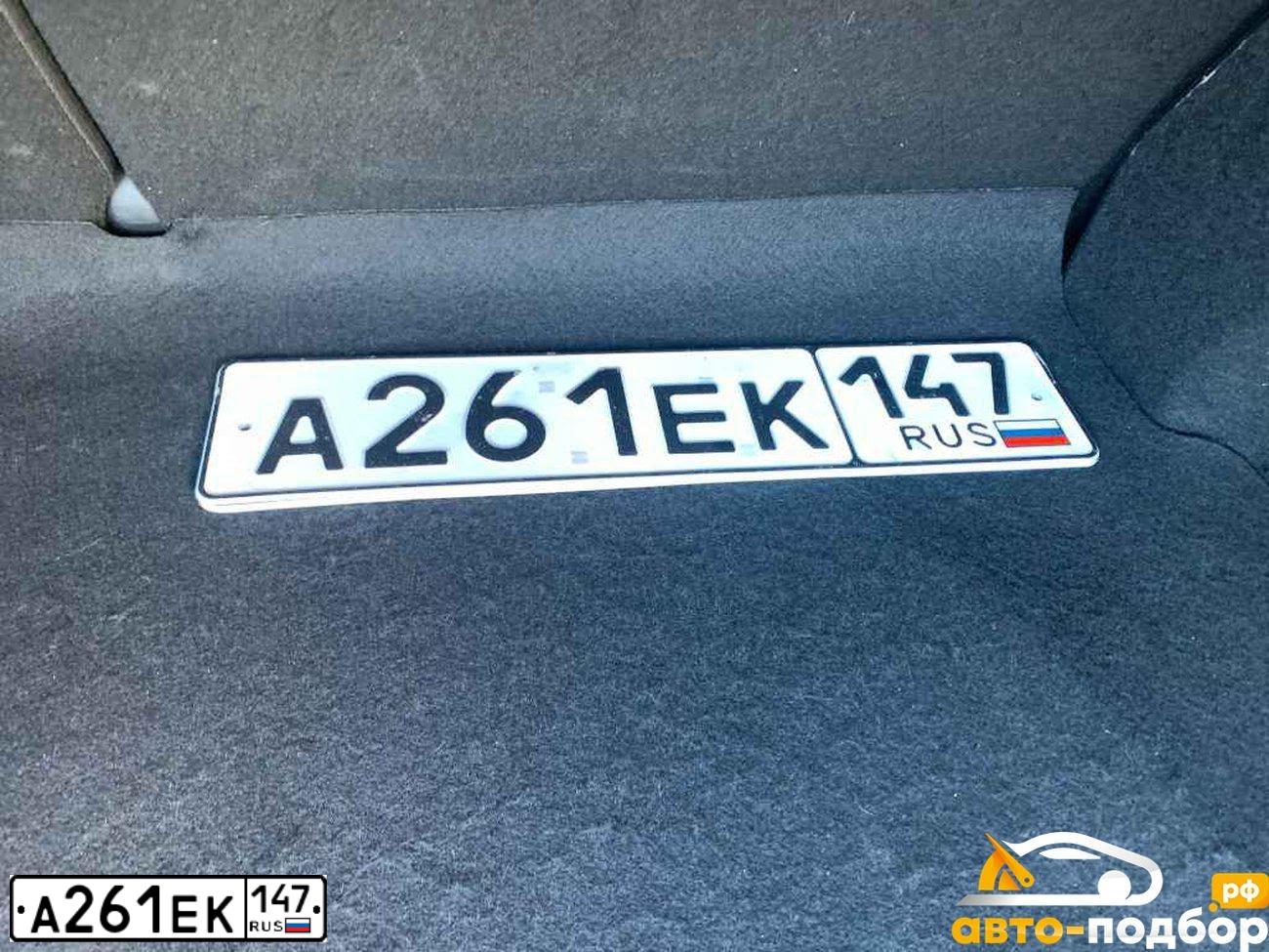 Фото автомобиля HYUNDAI SOLARIS, 2017 — госномер К625ЕН147. Цвет: Красный