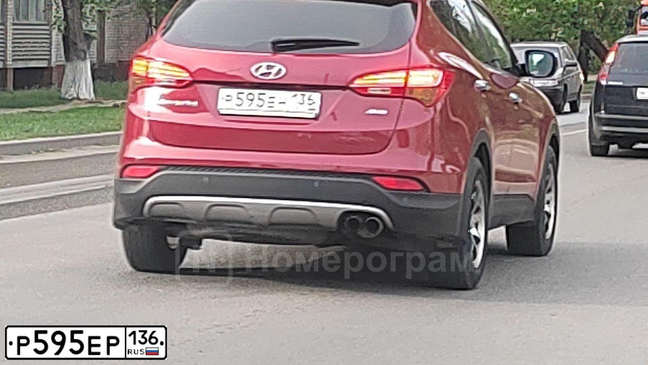 Фото автомобиля LADA 2170 PRIORA, 2011 — госномер У214КУ136. Цвет: Сине-Черный